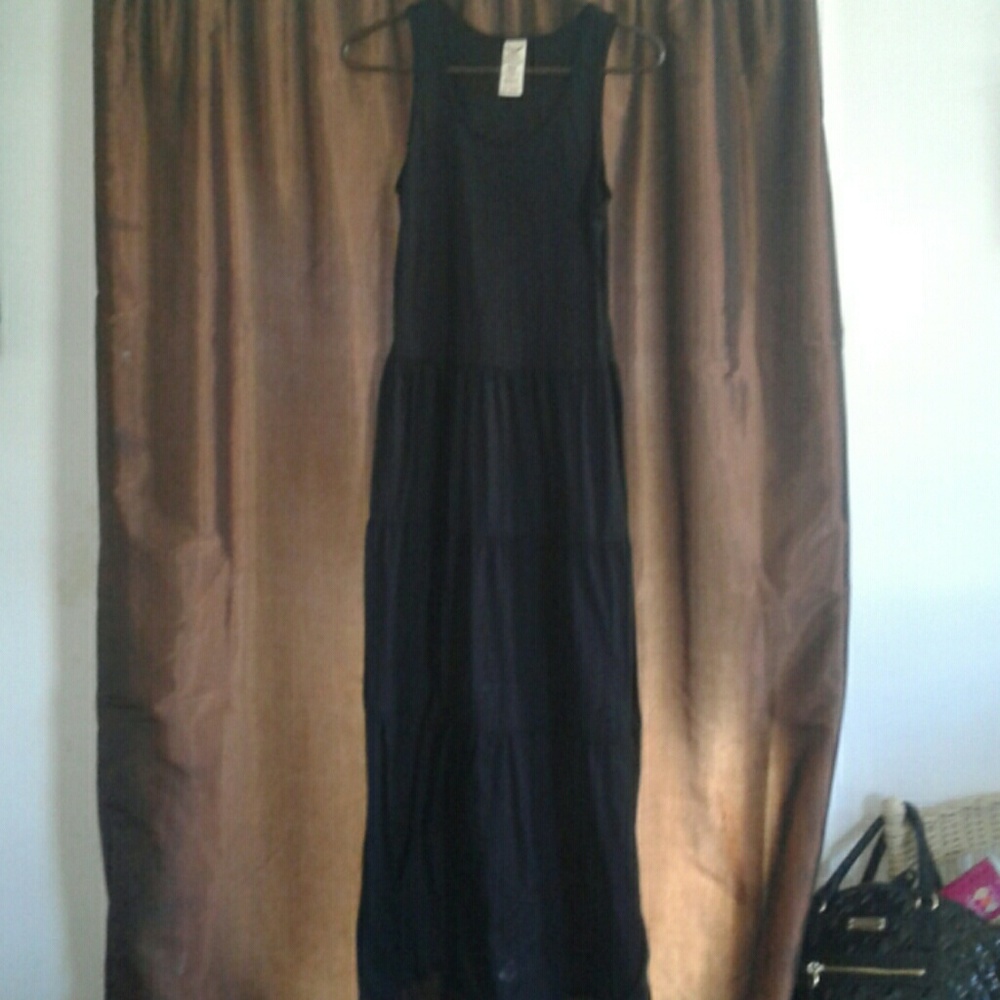 Long black dress